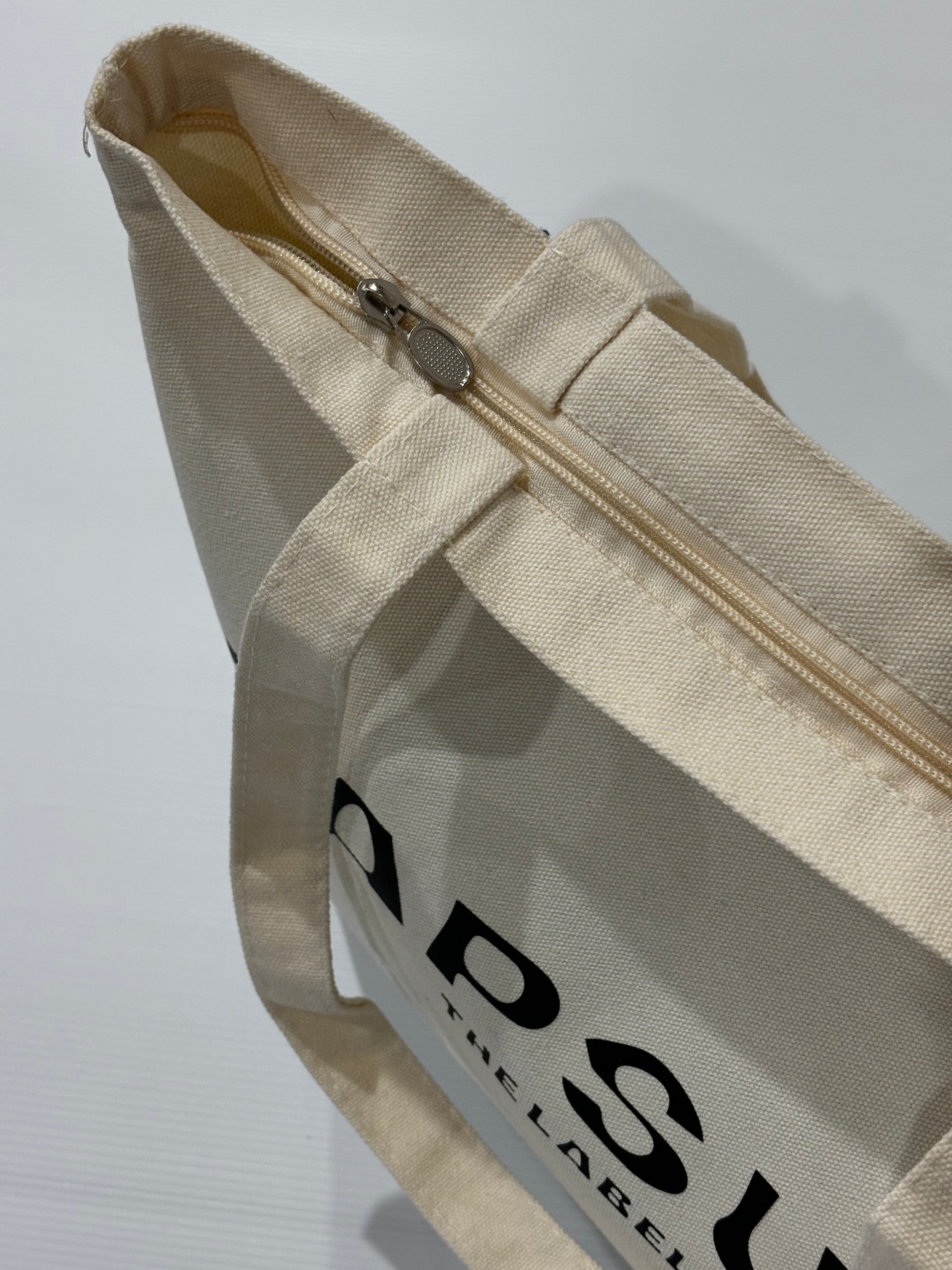 Capsule The Label Tote V1 SS1